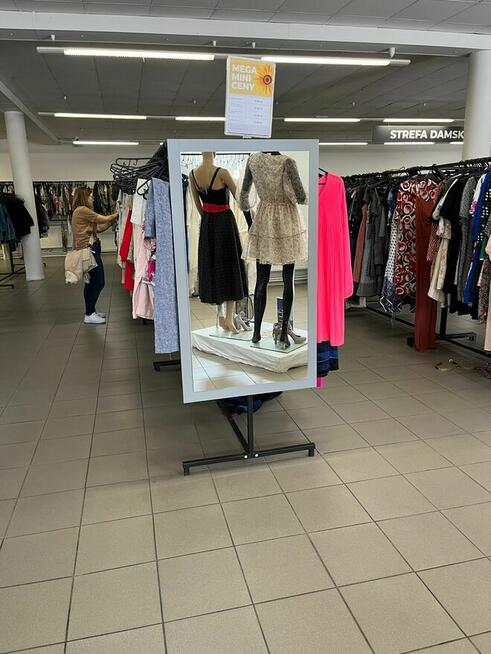 Likwidacja sklepu odzieżowego SPRZEDAM wyposażenie