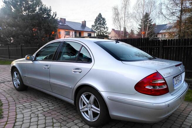 Mercedes E w211 2,2CDi / bezwypadkowy / oryginalny przebieg