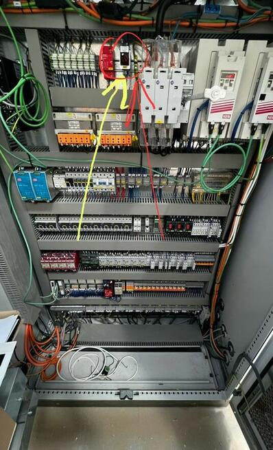 Profesjonalny serwis maszyn przemysłowych