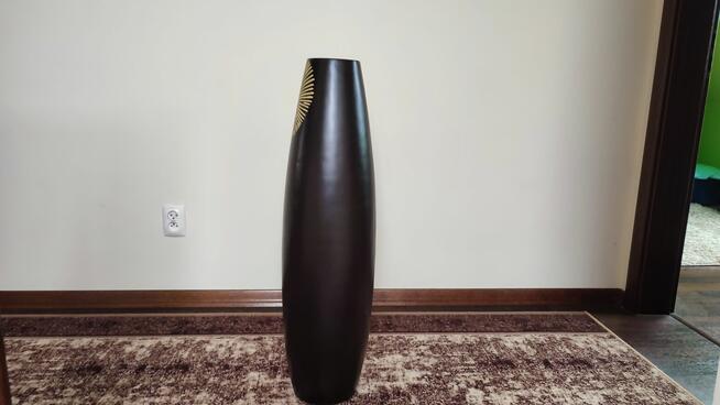 Wazon ozdobny kolor brąz