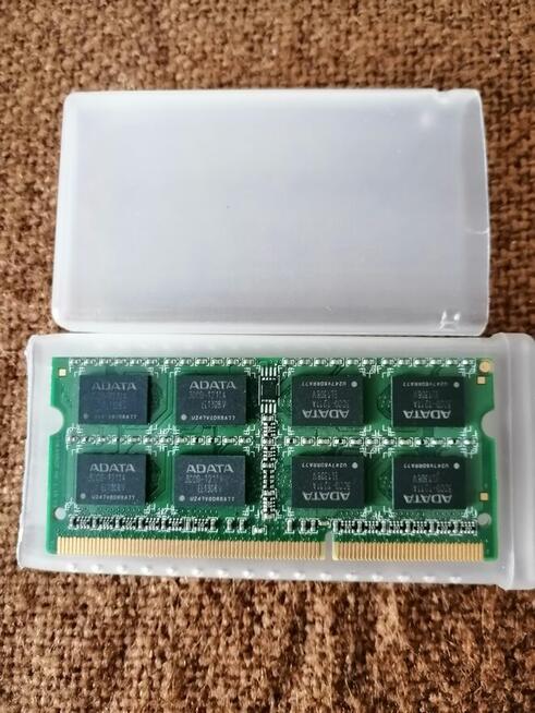 KARTY PAMIĘCI ADATA 4 GB.