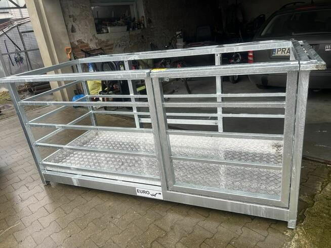 kosz do ładowarki , platforma