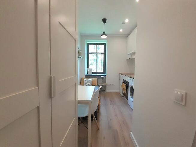 Kawalerka przyjazna dla zwierząt, 3 Maja 33