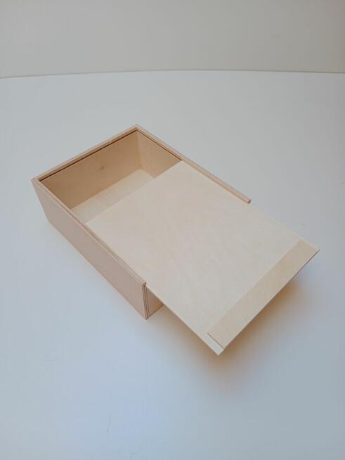 Drewniane pudełko rozsuwane 22x18cm