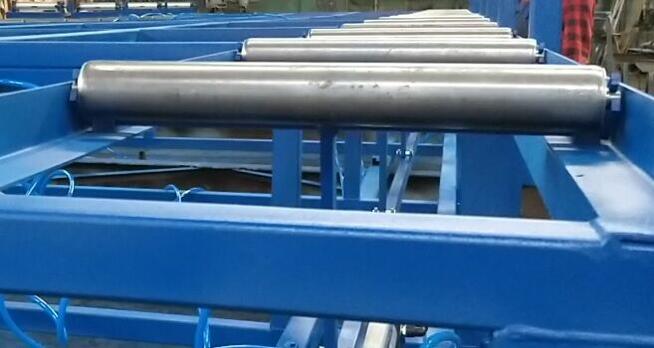 Stół motylkowy do prefabrykacji domów, linia produkcyjna.