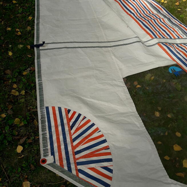 Żagiel do deski surfingowej