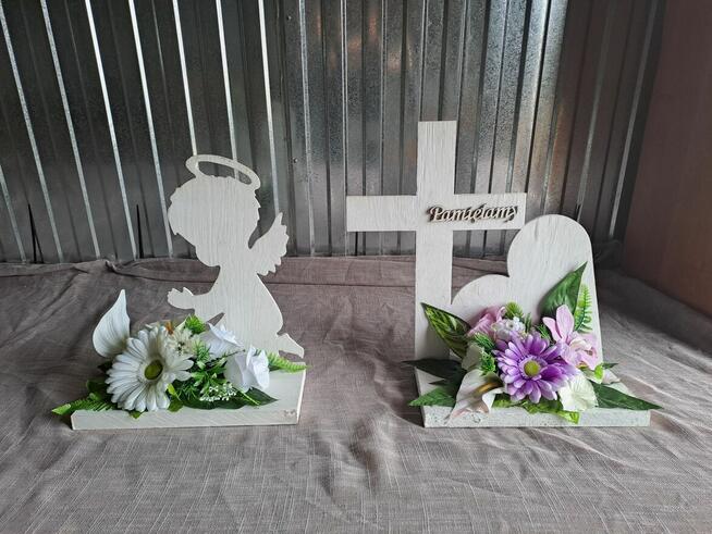 Podkłady sztuczne wiązanki ,wieńce ,misy cemenciaki ,stroiki