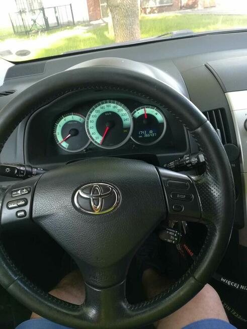 OKAZJA. Toyota Corolla Verso zamiana na Hondę Hornet