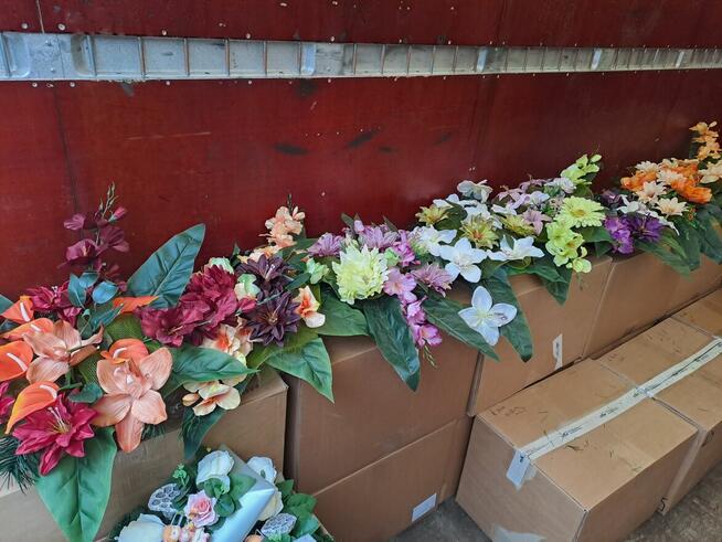 Podkłady sztuczne wiązanki ,wieńce ,misy cemenciaki ,stroiki