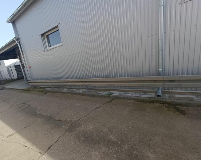 Bariery drogowe, autostradowe, odbojniki, wygrodzenia dla by