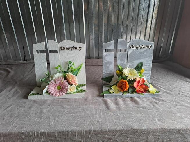 Podkłady sztuczne wiązanki ,wieńce ,misy cemenciaki ,stroiki