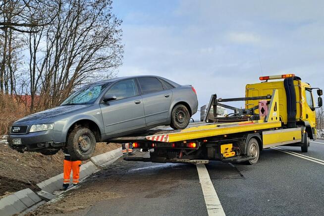 Usługi transportowe LAWETA POMOC DROGOWA