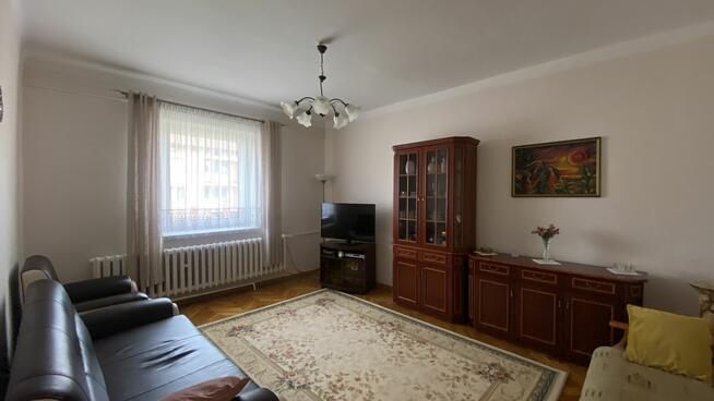 Atrakcyjny dom w centrum miasta !!!