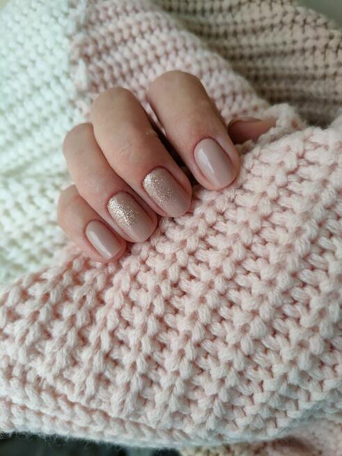 Manicure hybrydowy, paznokcie hybrydowe