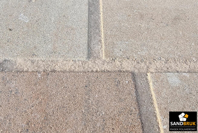 SandBruk Piasek Polimerowy Fuga Do Kostki Brukowej Piaskowy