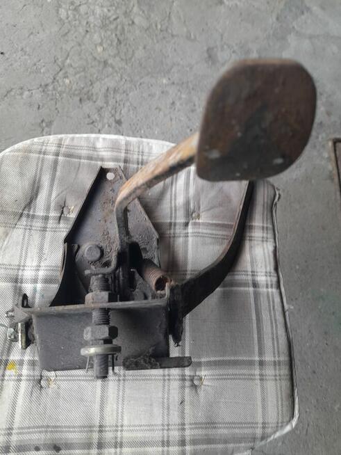 Sprzedam do Fiata 126p.uchwyt