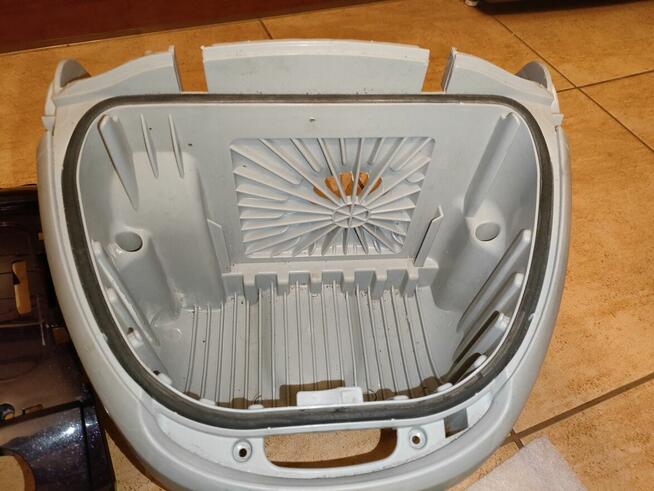 Electrolux Classic Silence ZCS2240VEL- odkurzacz na CZĘŚCI!