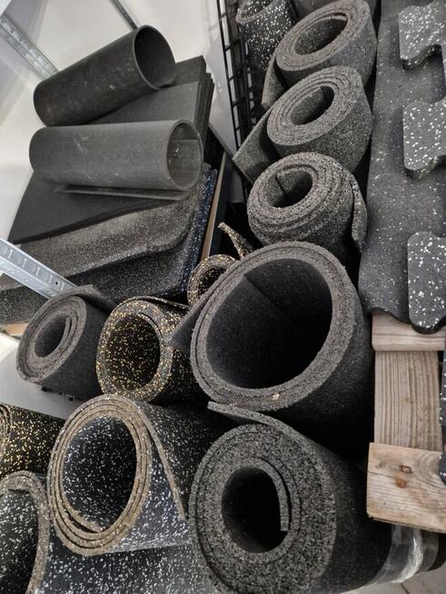 Mata gumowa pod basen dmuchany