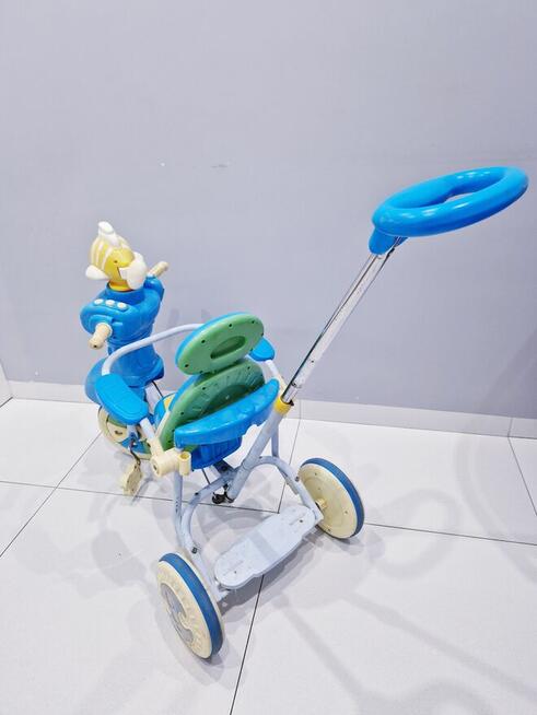 Dziecięcy trójkołowy rowerek