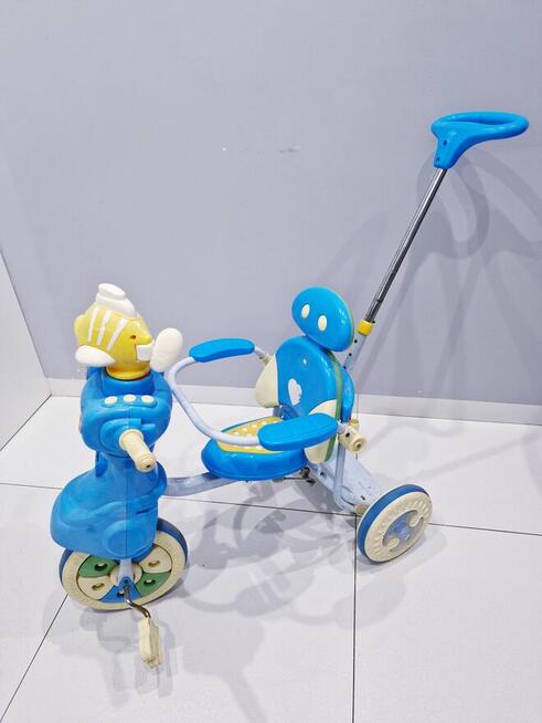 Dziecięcy trójkołowy rowerek