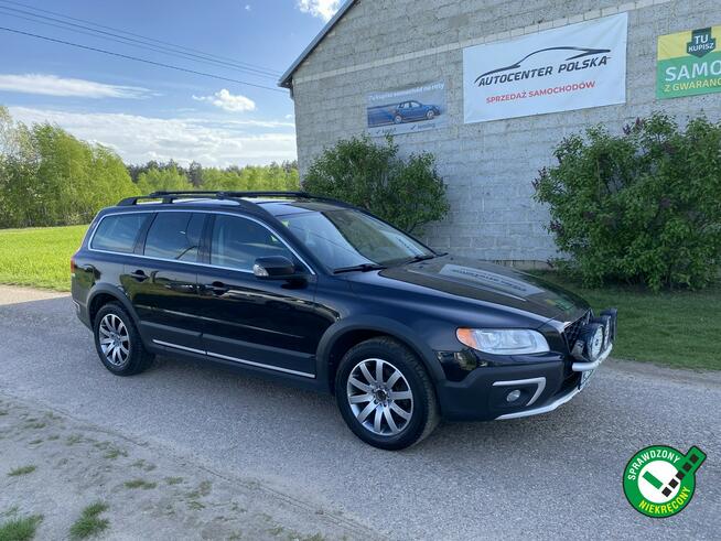 Volvo XC 70 Facelift D4 AWD  4x4  Manual 2.4  181KM  Momentum stała cena