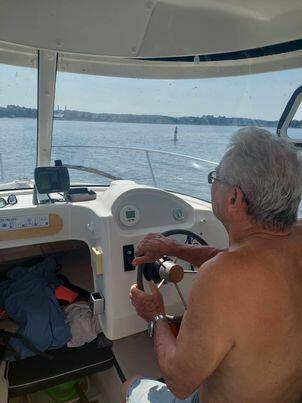 Łódź motorowa Quicksilwer PilotHouse 580 - nowa cena 75000zł