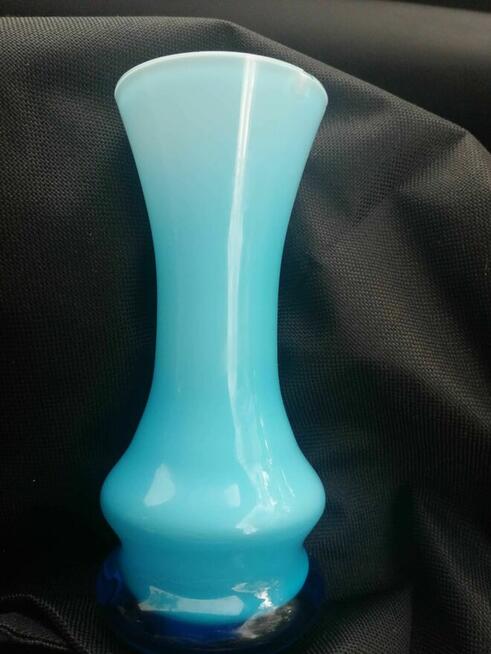 Wazon Carnaby - turkusowo - biały- ze szkła opalowego.