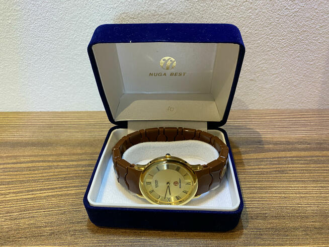 NUGA BEST Zegarek z prozdrowotną bransoletką