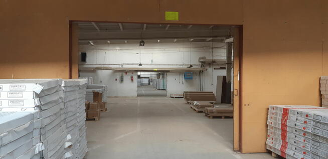 MAGAZYN Logistyczny z RAMPĄ i PLACEM manewrowym w ŁASKU