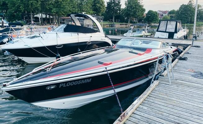 Łódź motorowa Formula 320 sportowa 840KM