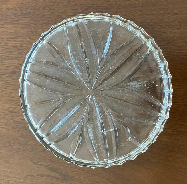 Szklana taca Ząbkowice z okresu PRL-u