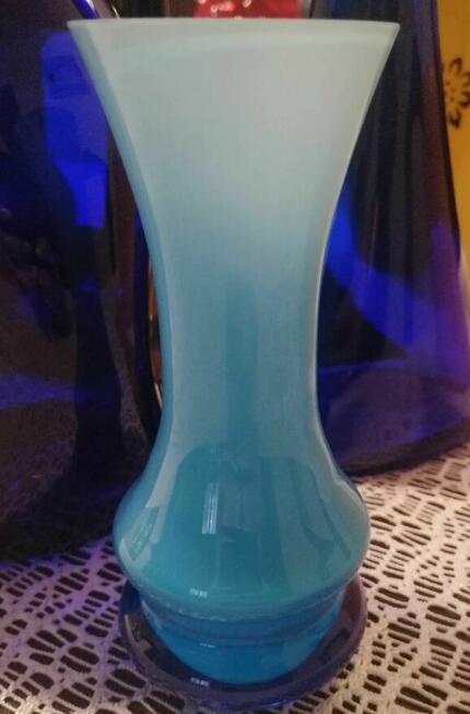 Wazon Carnaby - turkusowo - biały- ze szkła opalowego.