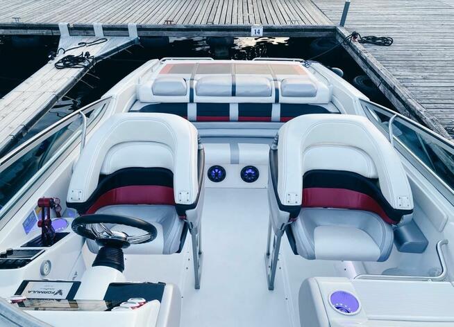 Łódź motorowa Formula 320 sportowa 840KM