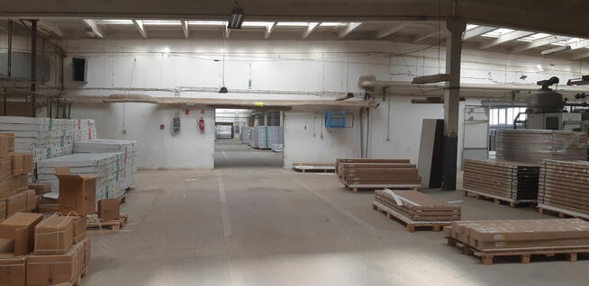 MAGAZYN Logistyczny z RAMPĄ i PLACEM manewrowym w ŁASKU