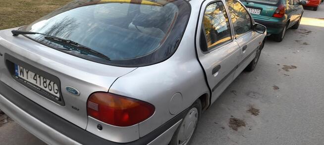 Ford Mondeo 1993 rok