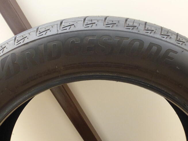 Letnie Bridgestone Turanza 215/55 R18 95H T005A cena za szt.