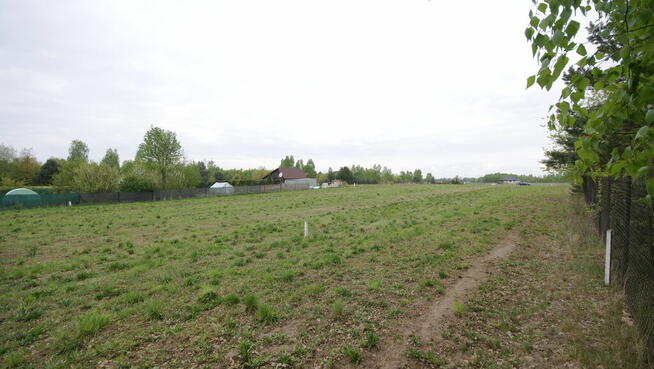 Duża działka budowlana 33ar nad jeziorem Firlej