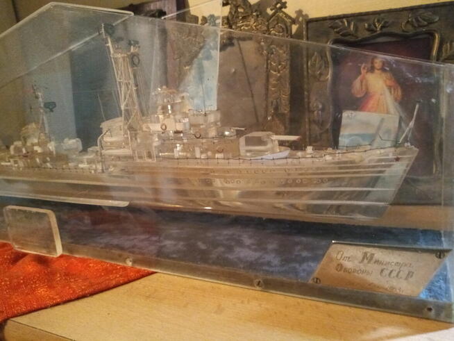 Model okrętu wojennego pleksiglas