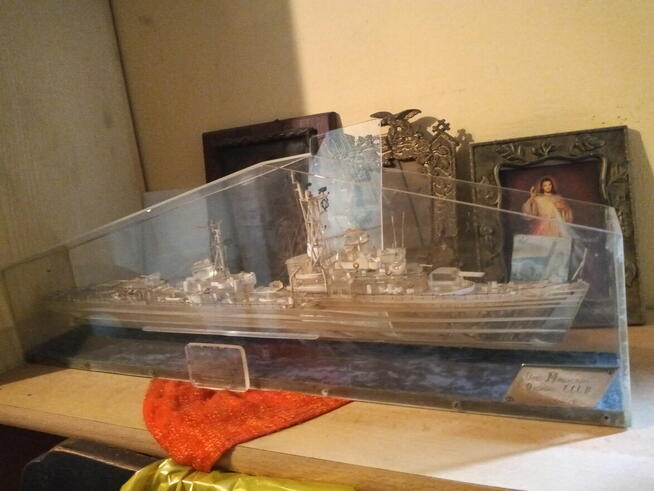 Model okrętu wojennego pleksiglas
