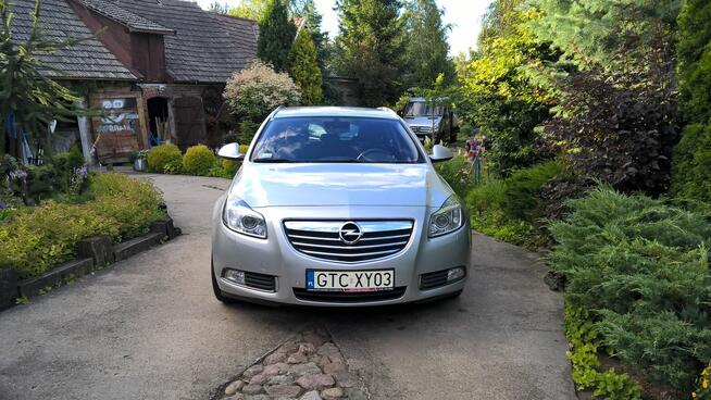 Sprzedam Opel Insignia A Kombi drugi właściciel.