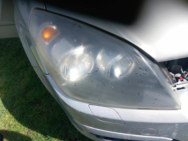 Polerowanie lamp poprawki lakiernicze malowanie samochodów i