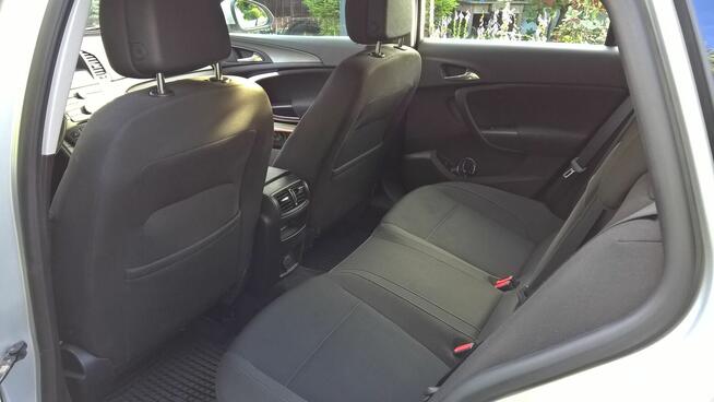 Sprzedam Opel Insignia A Kombi drugi właściciel.