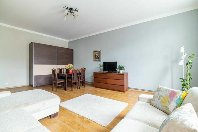 3 pokojowe mieszkanie w kamienicy