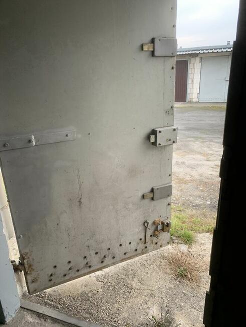 Sprzedam murowany garaż, centrum Łukowa