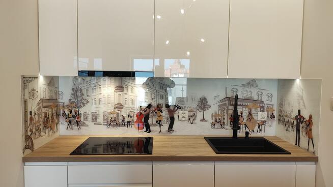 Panele szklane do kuchni i łazienki