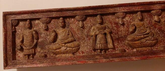 Obraz płaskorzeźba w stylu indyjskim hinduskim