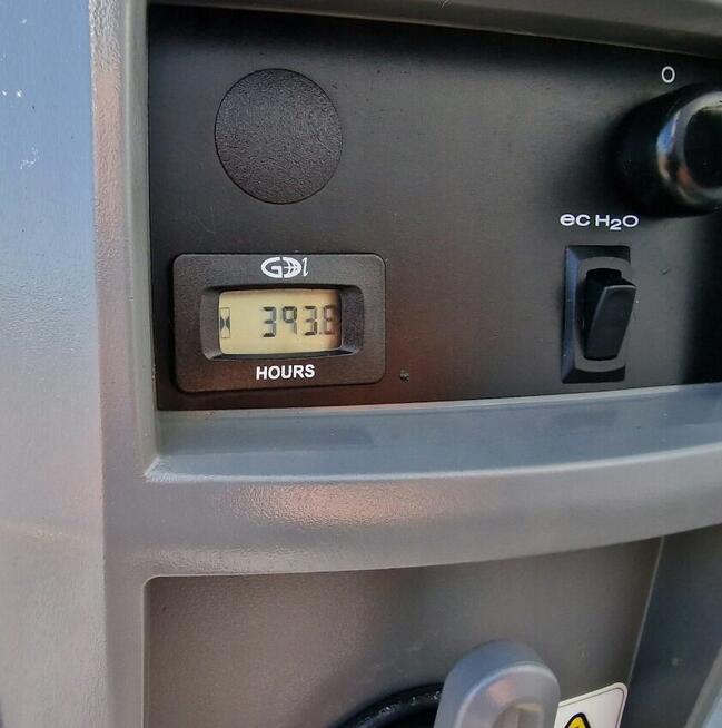 TENNANT Szorowarka Eco T 300 szorowarka używana