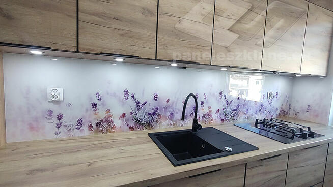 Panele szklane do kuchni i łazienki