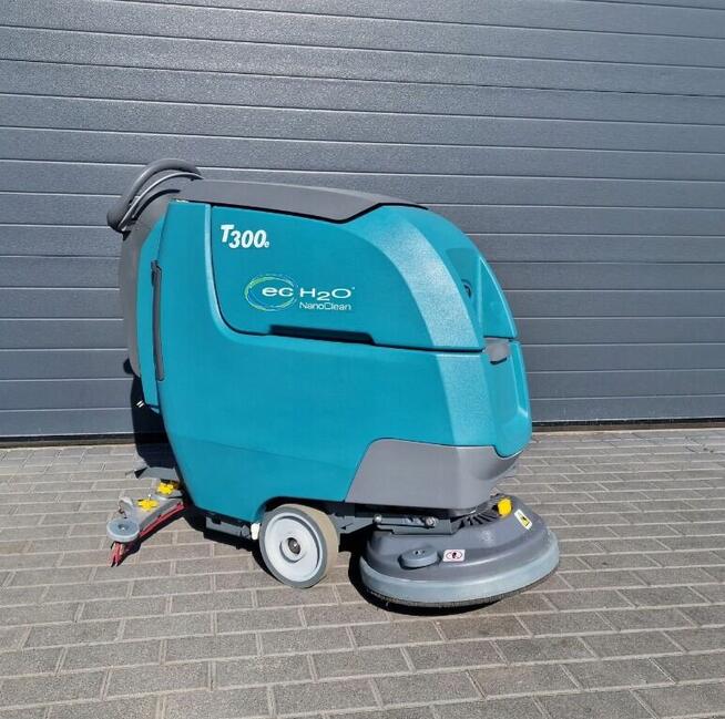 TENNANT Szorowarka Eco T 300 szorowarka używana