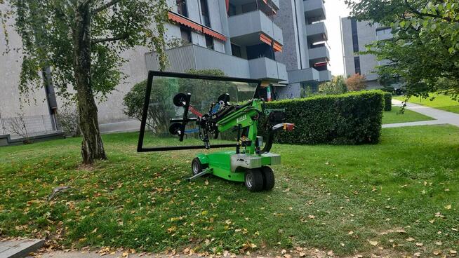 Manipulator próżniowy do montażu szkła XC600.2